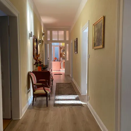 De La Semm - Iconique A Avec Parking Apartman